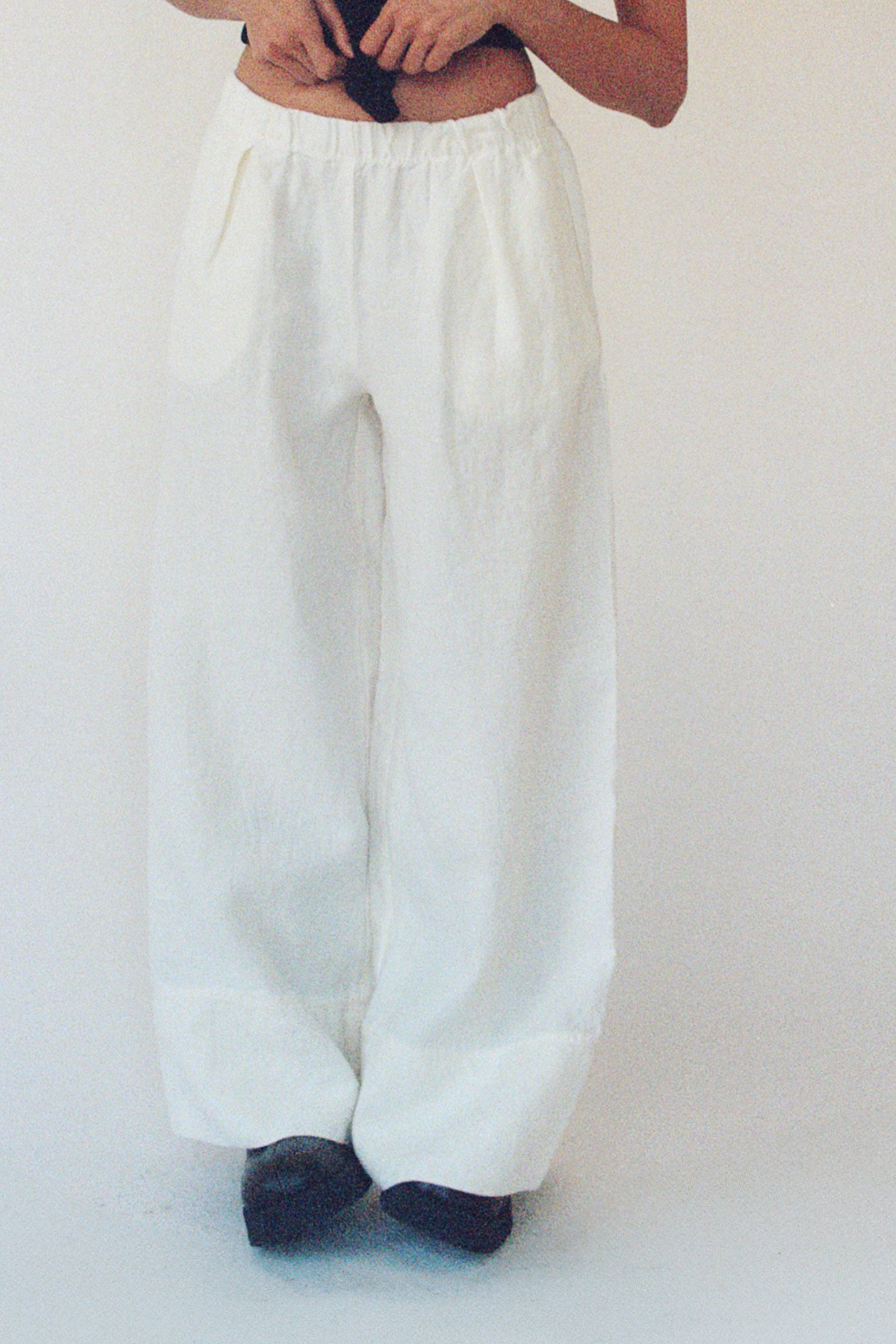 Linen Simple Pant: White / L