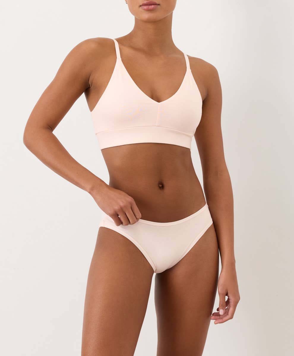 Women's Everyday Classic Fit Bikini 5-Pack: Core Edit / Medium