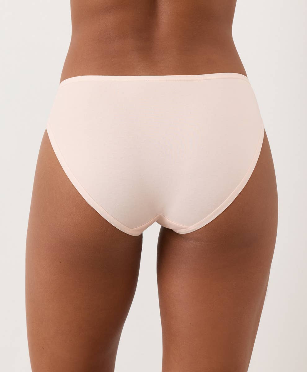 Women's Everyday Classic Fit Bikini 5-Pack: Core Edit / Medium